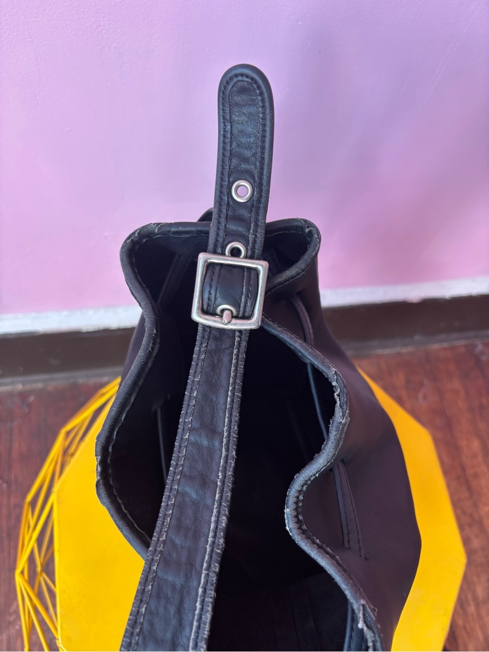 Vintage Coach Purse 9165 Legacy Black Leather Drawstring Bucket - Picture 10 of 13